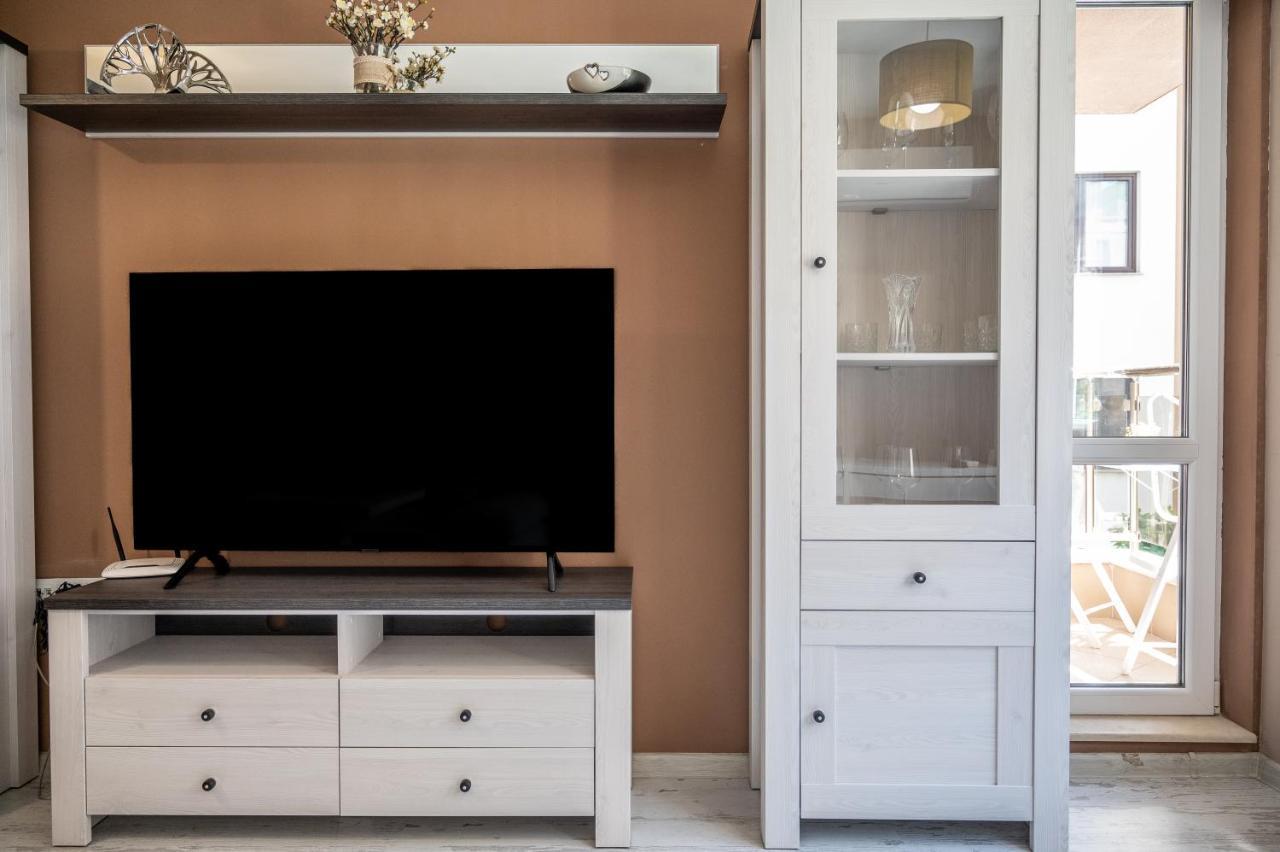 Elegant Spotless Apartment In Sofia Center Exterior foto